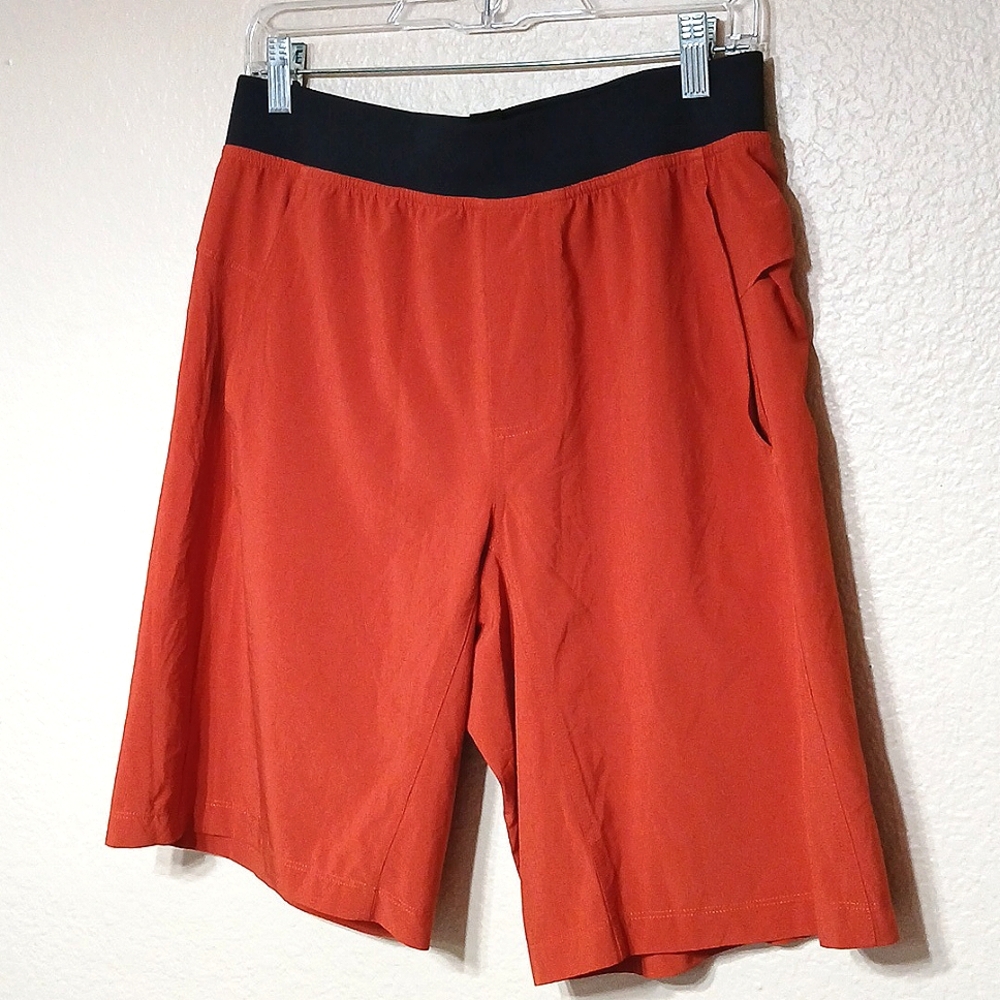 LULULEMON Athletic s